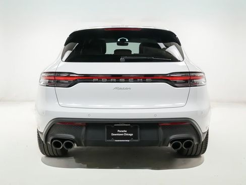 Certified 2025 Porsche Macan AWD/4WD image 11