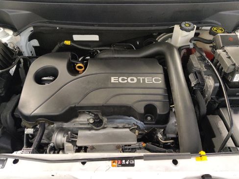 Used 2019 Chevrolet Equinox LS AWD/4WD image 30