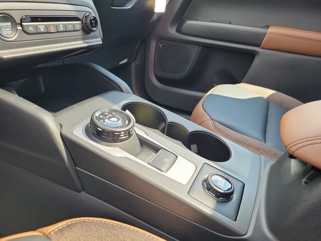 New 2026 Ford Bronco Sport Outer Banks w/ Outer Banks Tech Package+ AWD/4WD image 29