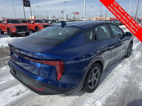 Used 2025 Kia K4 LXS image 5