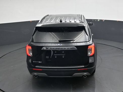 Used 2024 Ford Explorer Limited w/ Limited Technology Package RWD image 37