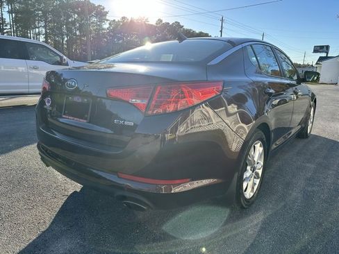 Used 2011 Kia Optima EX image 7
