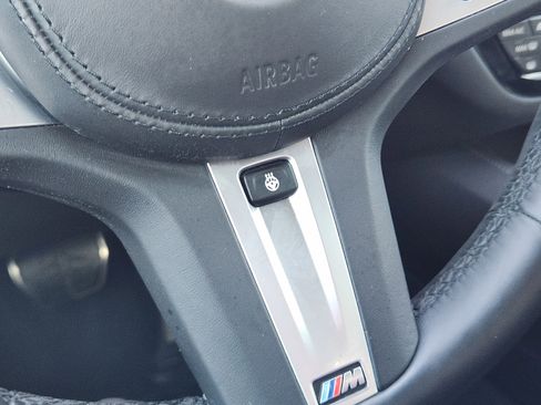 Used 2021 BMW M550i xDrive w/ Premium Package image 39