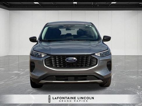 Used 2023 Ford Escape FWD image 8
