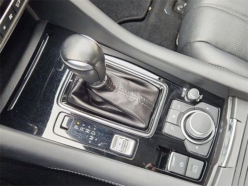 Used 2018 MAZDA MAZDA6 Grand Touring image 16