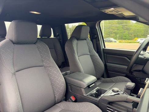 Used 2026 Toyota Tacoma SR image 15