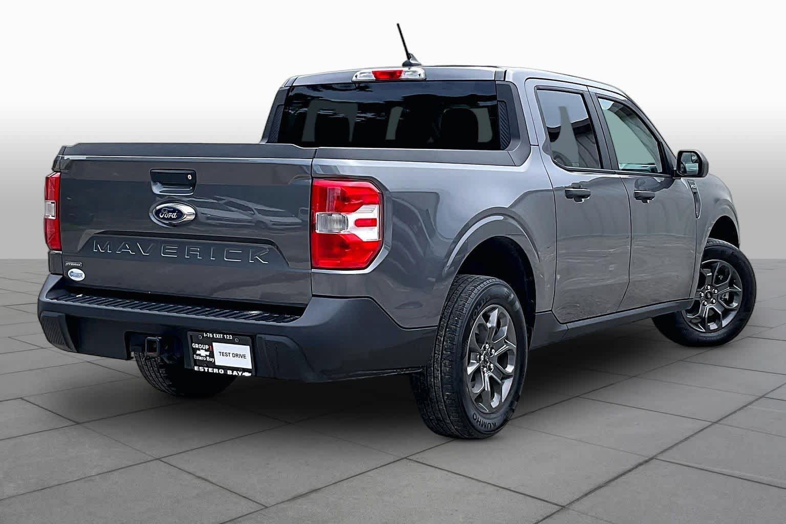 Used 2023 Ford Maverick XLT FWD image 12