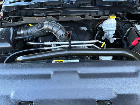 Used 2012 RAM 1500 Express w/ ST Popular Equipment Group AWD/4WD image 20