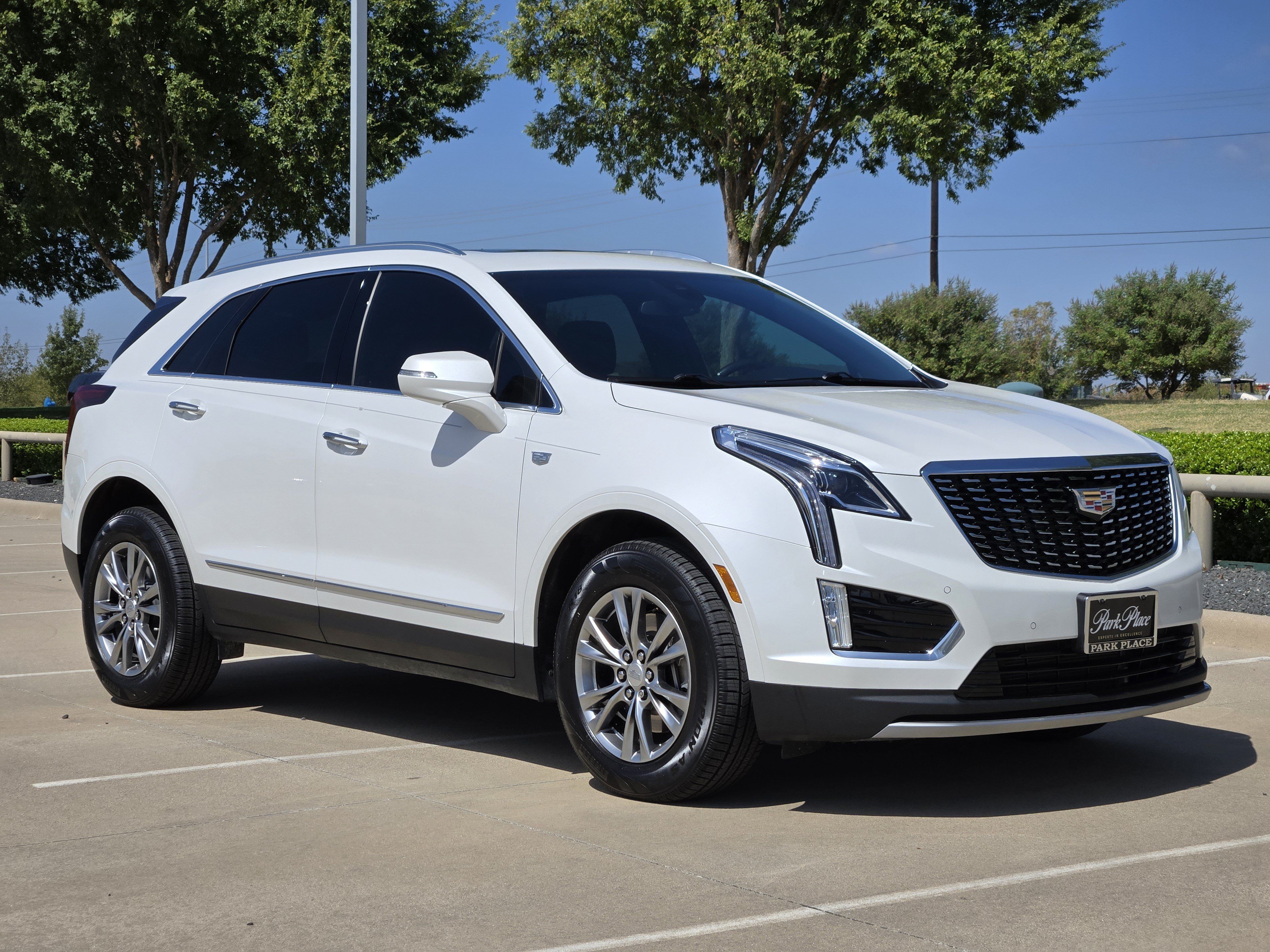 Used 2020 Cadillac XT5 Premium Luxury FWD image 7