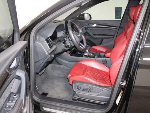 Used 2023 Audi SQ5 Premium Plus image 19