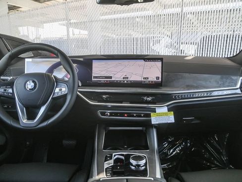 New 2026 BMW X5 xDrive40i w/ Parking Assistance Package AWD/4WD image 9