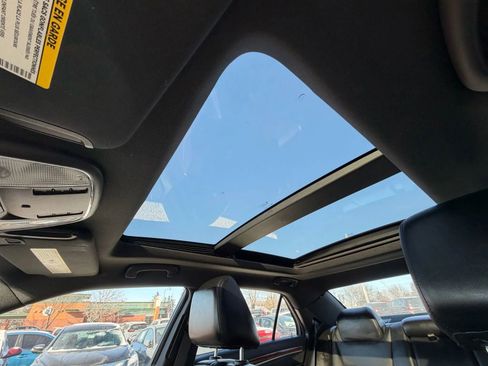 Used 2014 Chrysler 300 300 Sedan 4D image 17