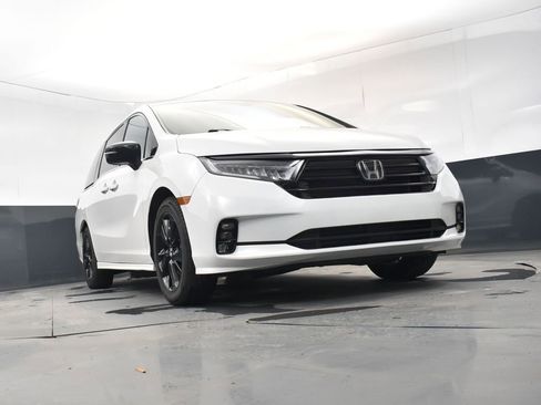 Used 2023 Honda Odyssey Sport image 25