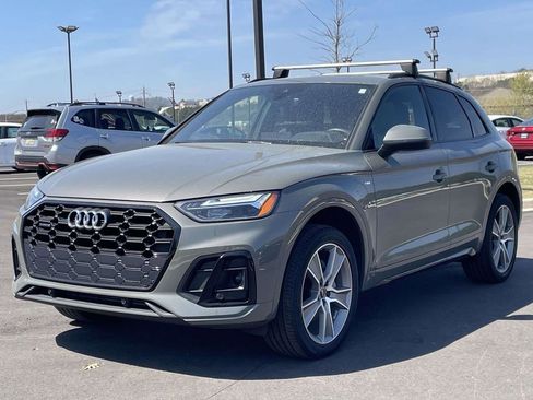 Used 2025 Audi Q5 2.0T Premium AWD/4WD image 7