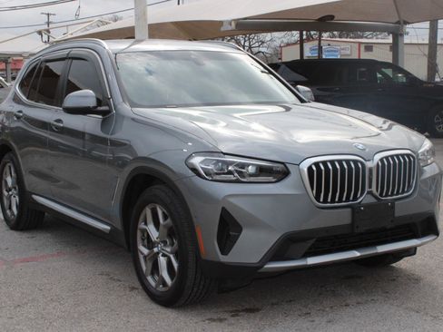 Used 2023 BMW X3 sDrive30i w/ Premium Package image 2