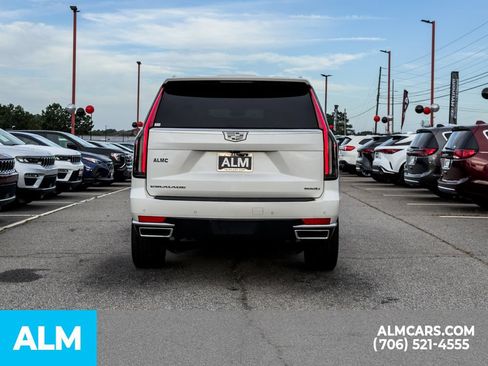 Used 2021 Cadillac Escalade Premium Luxury w/ LPO, Radiant Package RWD image 6