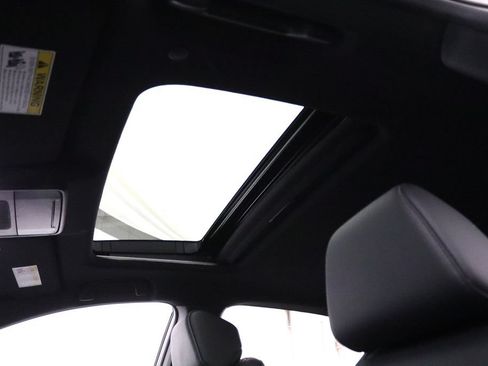 Used 2025 Honda Accord Sport image 24