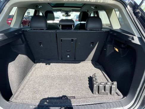 Certified 2023 Volkswagen Taos SE AWD/4WD image 30