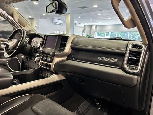 Used 2020 RAM 1500 Laramie AWD/4WD image 10