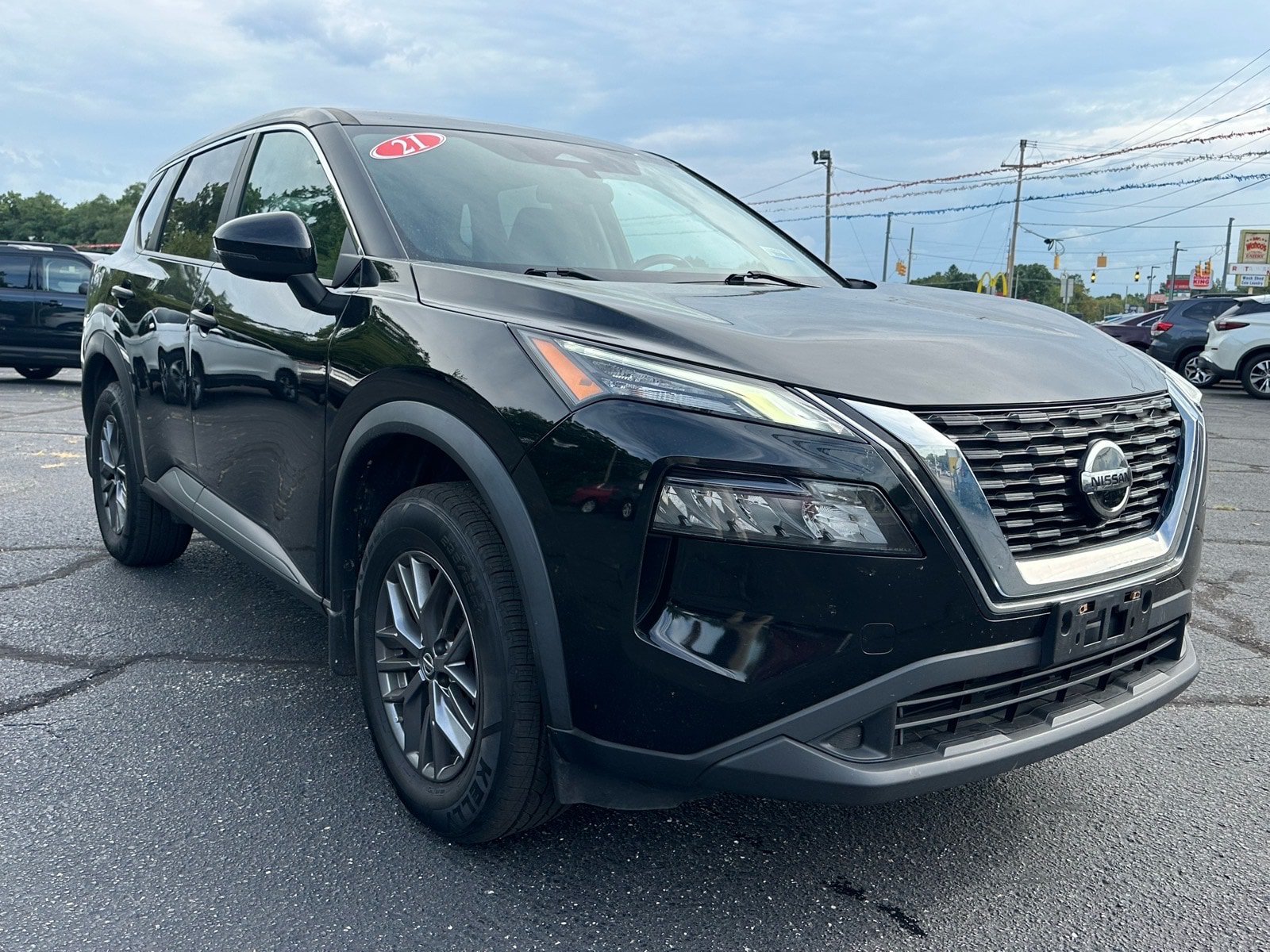 Used 2021 Nissan Rogue S AWD/4WD image 1