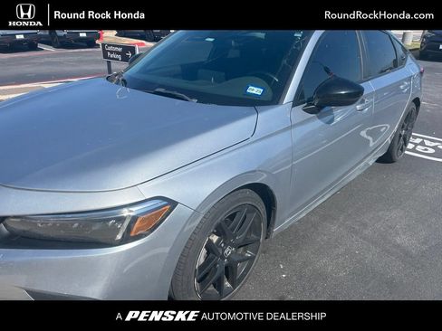 Used 2024 Honda Civic Sport image 1