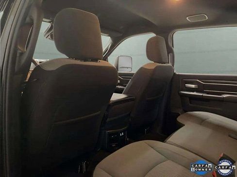 Used 2024 RAM 2500 Big Horn w/ Safety Group image 16