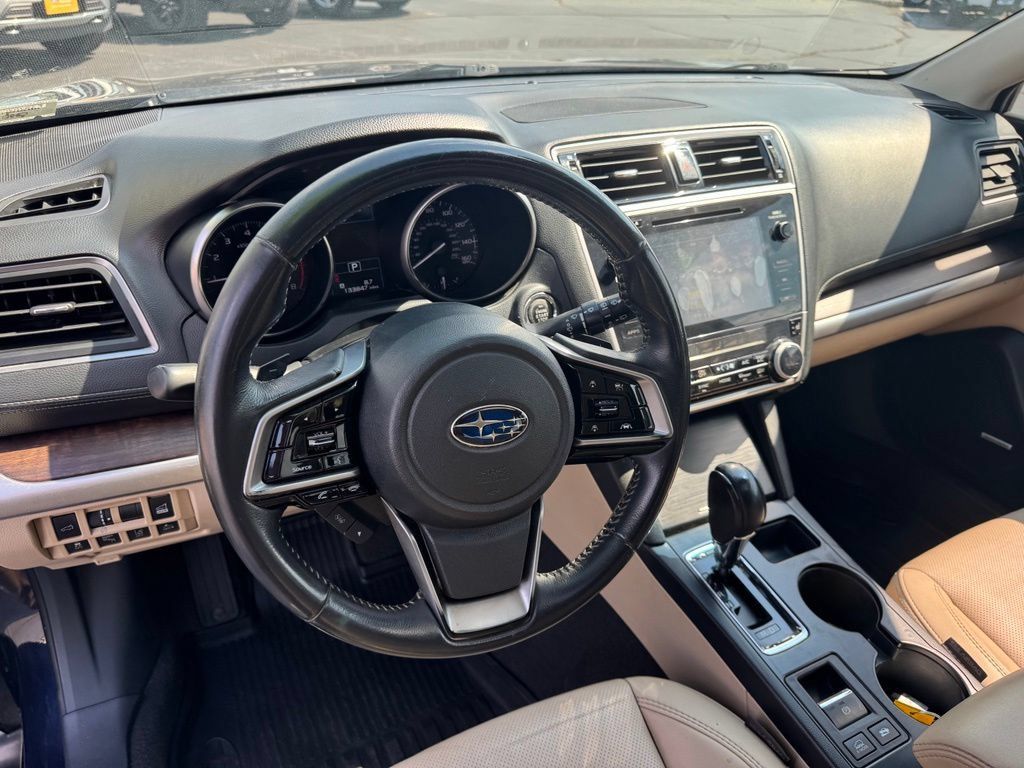 Used 2018 Subaru Outback 3.6R Limited AWD/4WD image 8