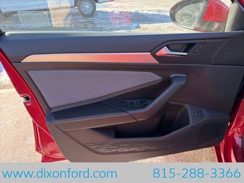 New 2026 Volkswagen Jetta SE image 23