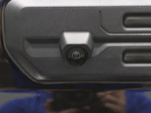 Used 2024 GMC Sierra 2500 AT4 image 43