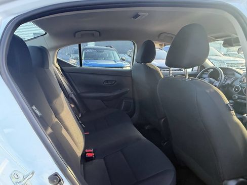 Certified 2025 Nissan Sentra S FWD image 16