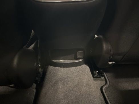 Used 2024 Chevrolet Malibu LT image 27