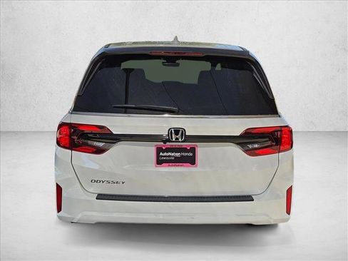 New 2026 Honda Odyssey EX-L image 8