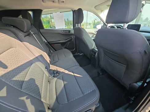 Used 2024 Ford Escape Active AWD/4WD image 17