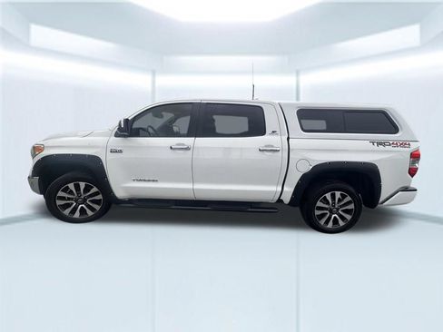 Used 2016 Toyota Tundra Limited w/ Limited Premium Package AWD/4WD image 7