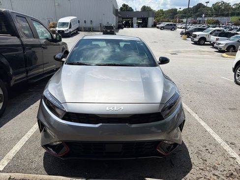 Used 2023 Kia Forte GT-Line w/ GT-Line Technology Package FWD image 2