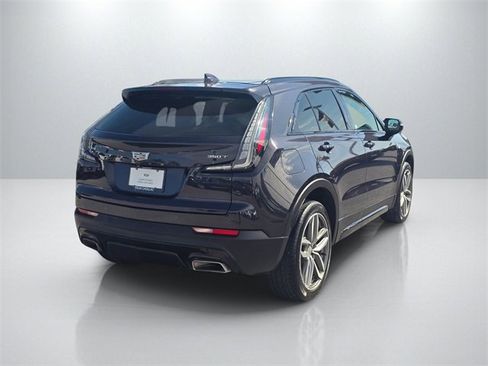 Used 2023 Cadillac XT4 Sport image 5