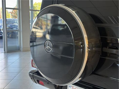 Used 2015 Mercedes-Benz G 63 AMG 4MATIC image 9