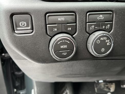 New 2026 Chevrolet Silverado 1500 LT image 15