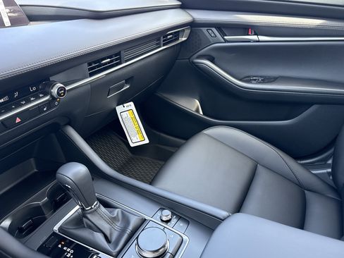 New 2026 MAZDA MAZDA3 2.5 S Sedan w/ Preferred Pkg image 21