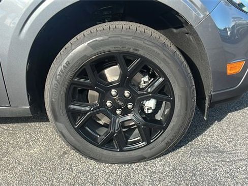 Certified 2025 Ford Maverick XLT w/ Equipment Group 301A image 10