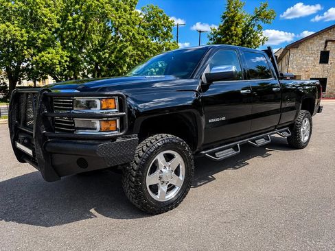 Used 2015 Chevrolet Silverado 2500 W/T w/ WT Fleet Convenience Package AWD/4WD image 3