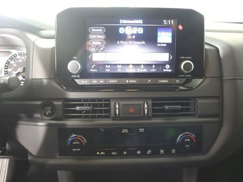 Certified 2025 Nissan Pathfinder S image 14