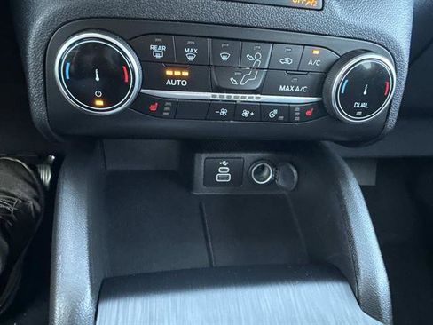 Used 2024 Ford Escape Active image 25