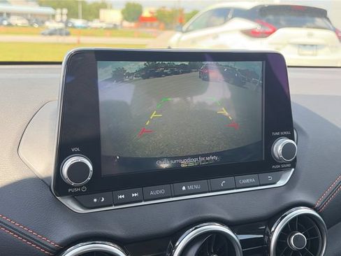 Used 2022 Nissan Sentra SR w/ Lighting Package FWD image 19