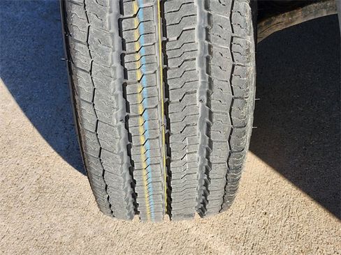 Used 2024 RAM ProMaster 2500 w/ Convenience Group image 10