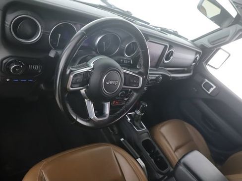 Used 2022 Jeep Wrangler Unlimited Rubicon 4xe w/ Safety Group image 17