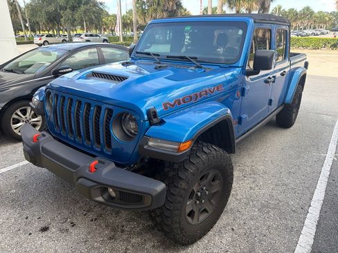 Used 2023 Jeep Gladiator Mojave w/ LED Lighting Group AWD/4WD image 1