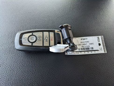 Used 2023 Ford F250 Lariat w/ FX4 Off-Road Package image 41