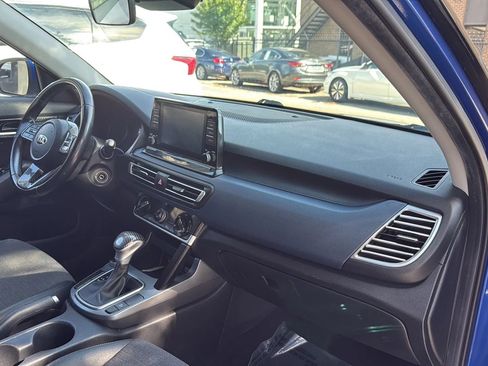 Used 2021 Kia Seltos S FWD image 22