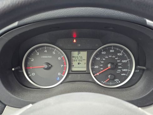 Used 2014 Subaru Forester 2.5i image 4